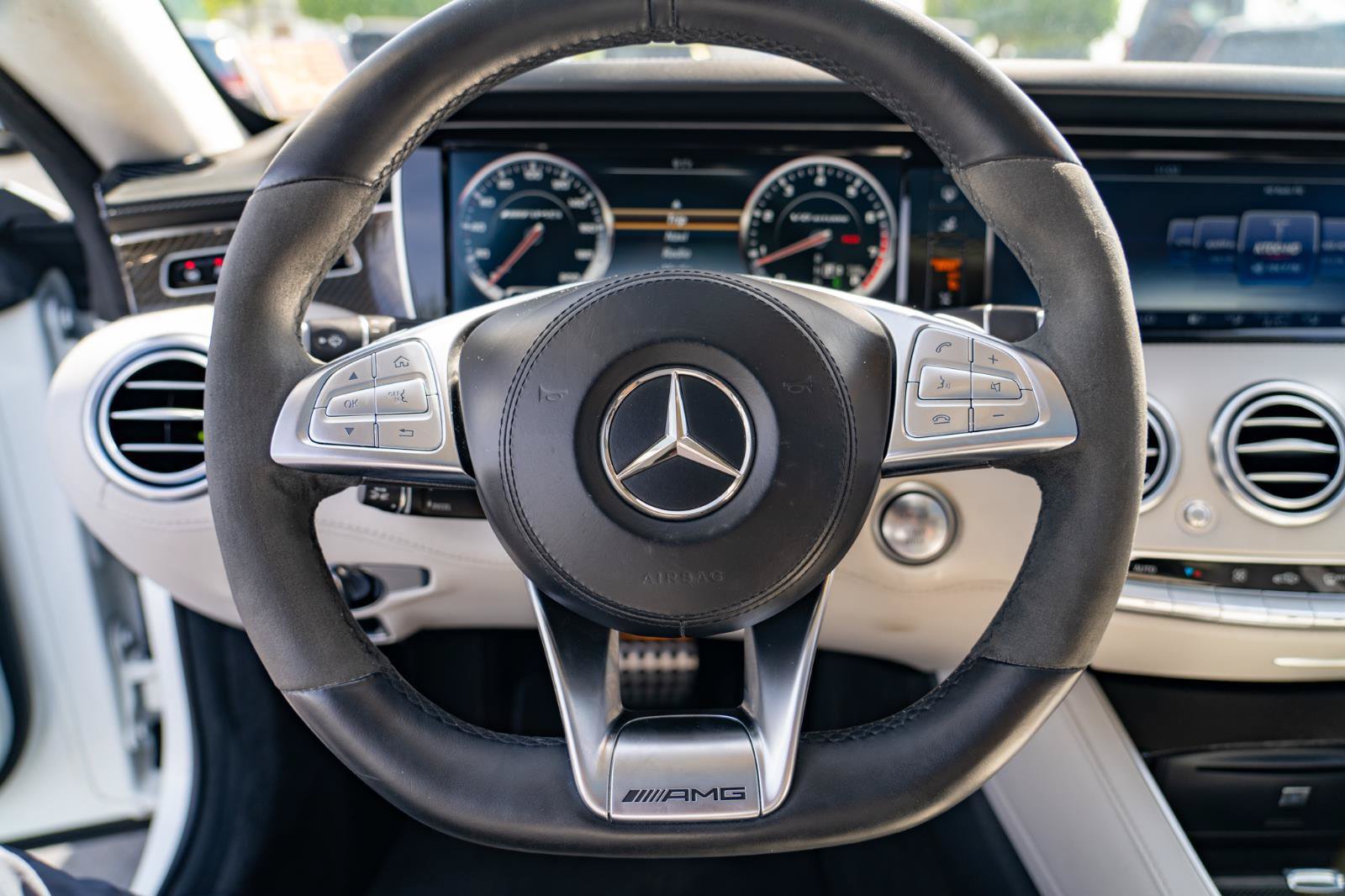Used 2015 Mercedes-Benz S 63 AMG 4MATIC Coupe image 17
