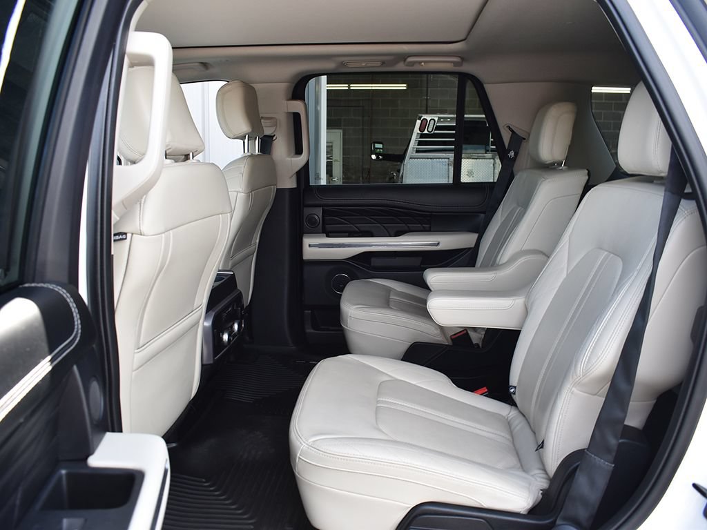 Used 2020 Ford Expedition Platinum AWD/4WD image 6