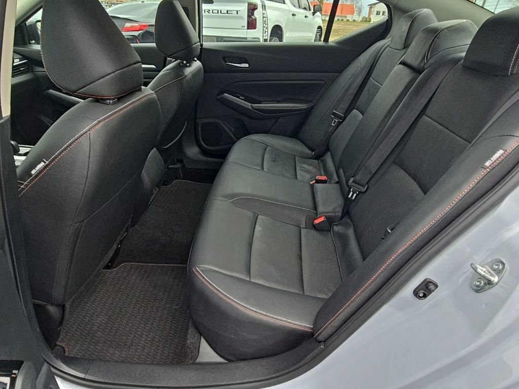 Used 2025 Nissan Altima 2.5 SR w/ SR Premium Package image 26