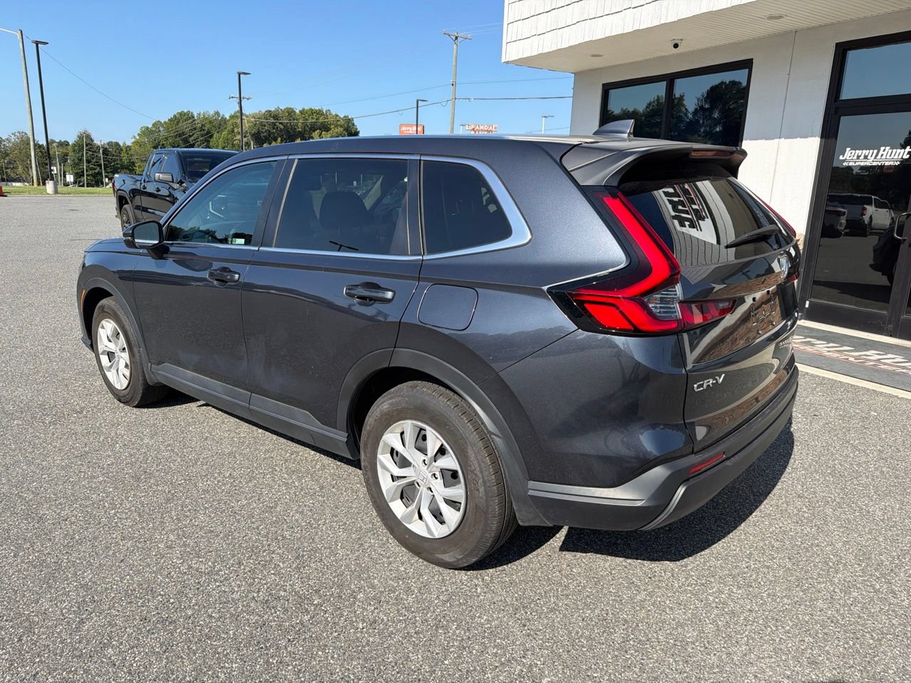 Used 2026 Honda CR-V LX image 6