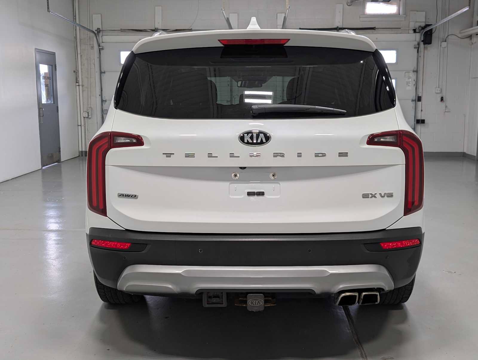 Used 2020 Kia Telluride EX w/ Towing Package AWD/4WD image 9