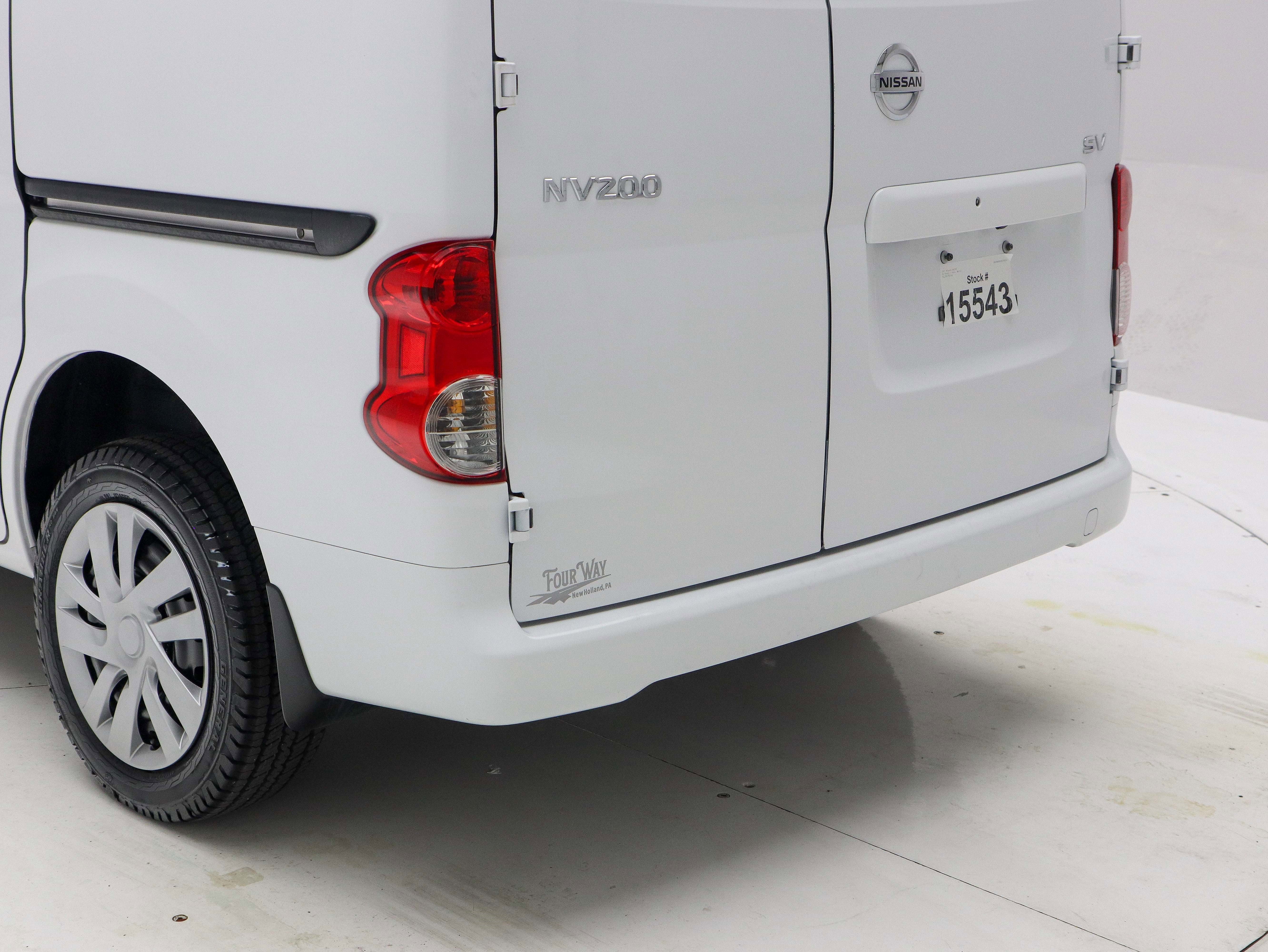 Used 2017 Nissan NV200 SV w/ Technology Package FWD image 10