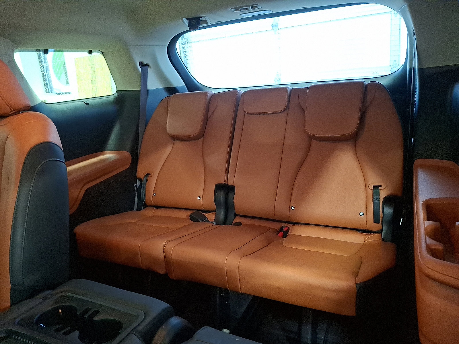 Used 2024 Kia Carnival SX image 11