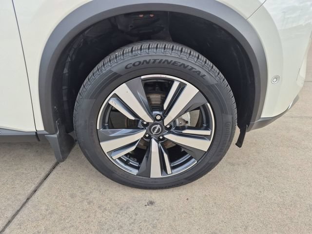 Used 2023 Nissan Rogue Platinum w/ Platinum Premium Package AWD/4WD image 10