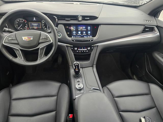 Used 2024 Cadillac XT5 Luxury FWD image 15