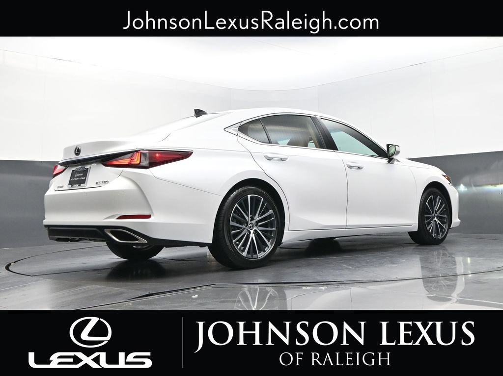Used 2025 Lexus ES 350 w/ Premium Package FWD image 19
