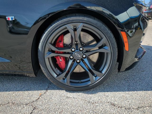 Certified 2022 Chevrolet Camaro SS RWD image 10