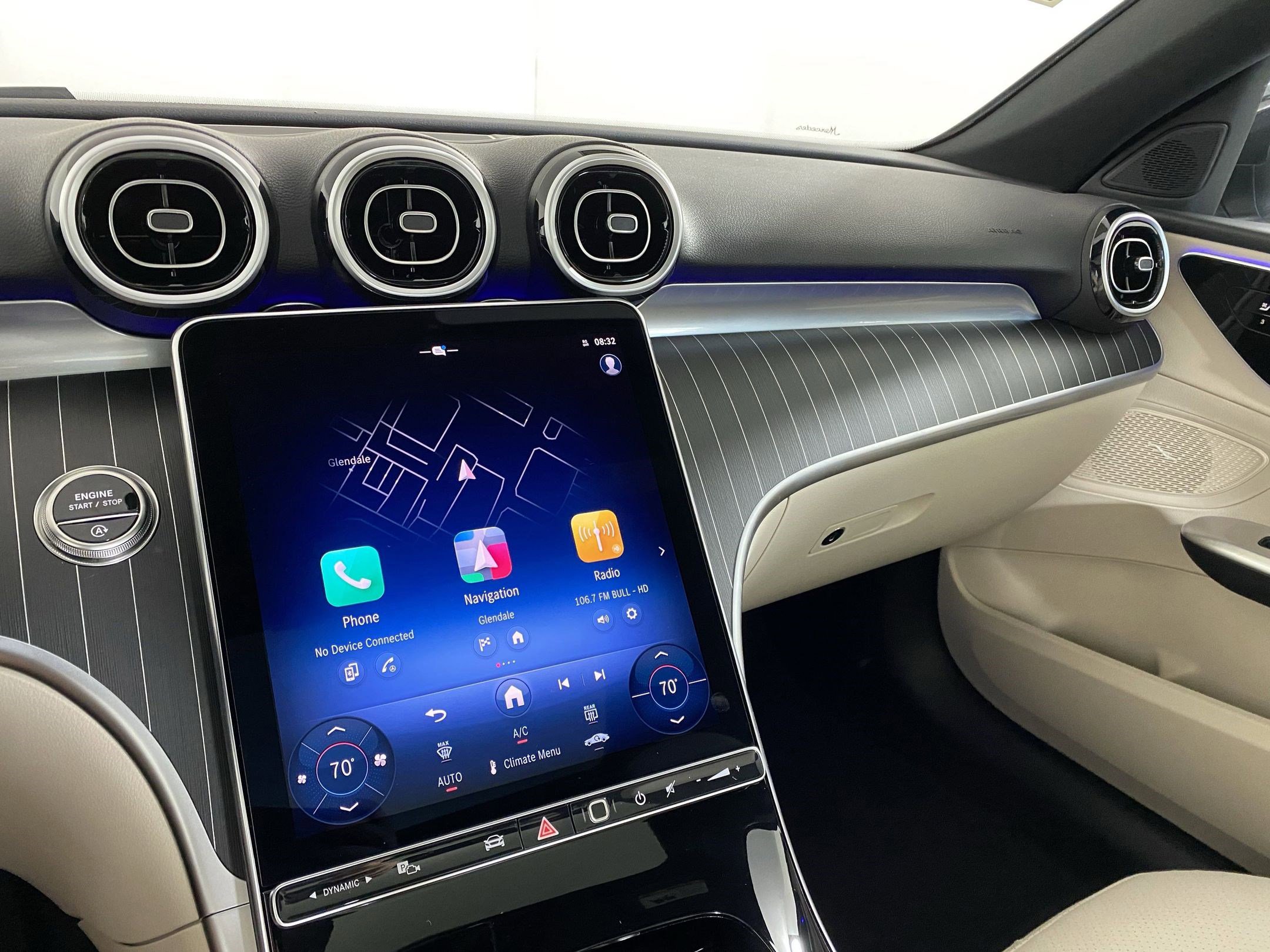 Used 2025 Mercedes-Benz C 300 4MATIC Sedan image 24