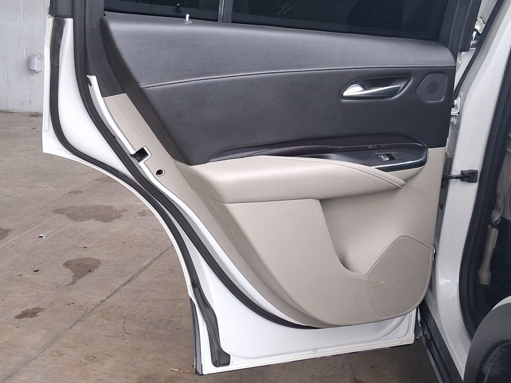 Used 2023 Cadillac XT4 Luxury FWD image 20