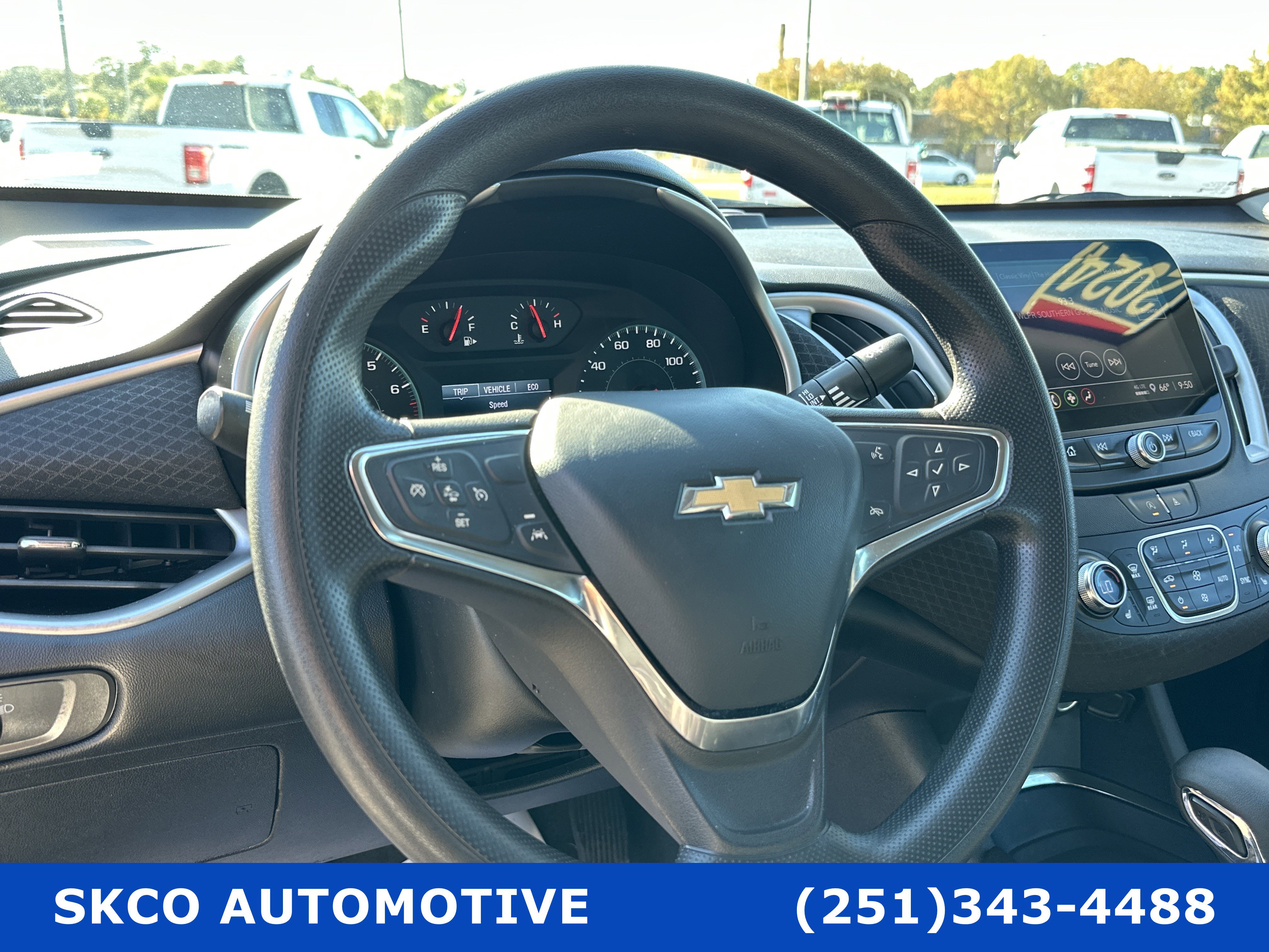 Used 2024 Chevrolet Malibu LT image 19