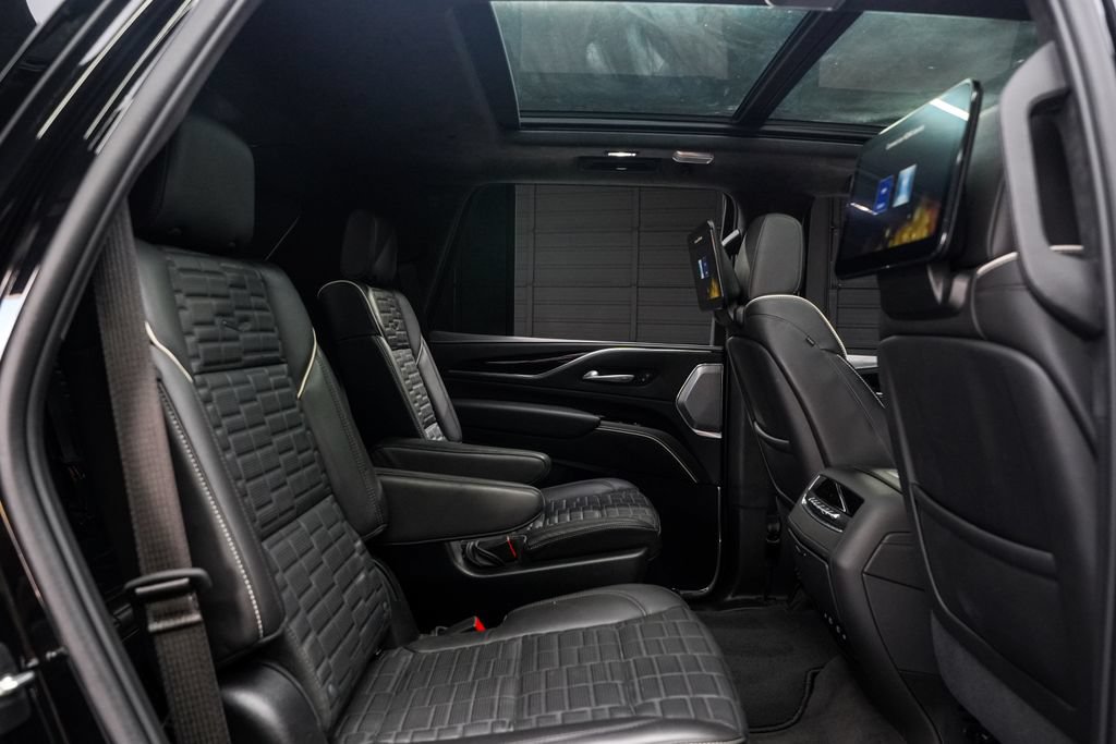 Used 2023 Cadillac Escalade V AWD/4WD image 50