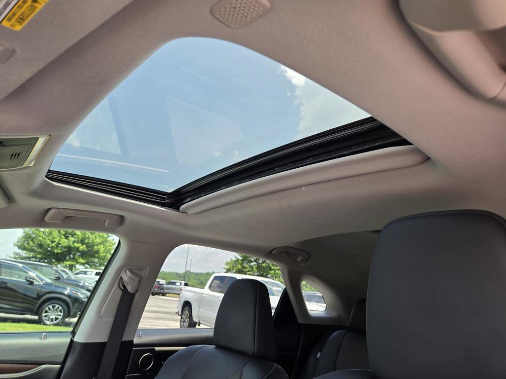 Used 2022 Lexus RX 350 FWD w/ Premium Package image 17