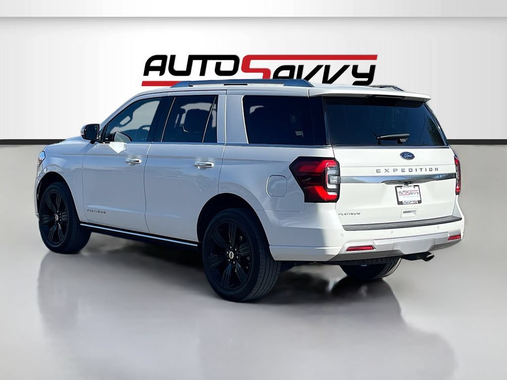 Used 2023 Ford Expedition Platinum AWD/4WD image 5