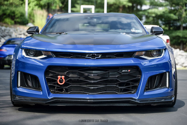 Used 2021 Chevrolet Camaro ZL1 RWD image 13