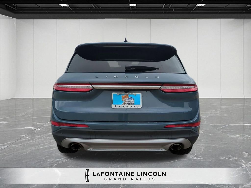 Used 2023 Lincoln Corsair AWD w/ Equipment Group 101A image 4