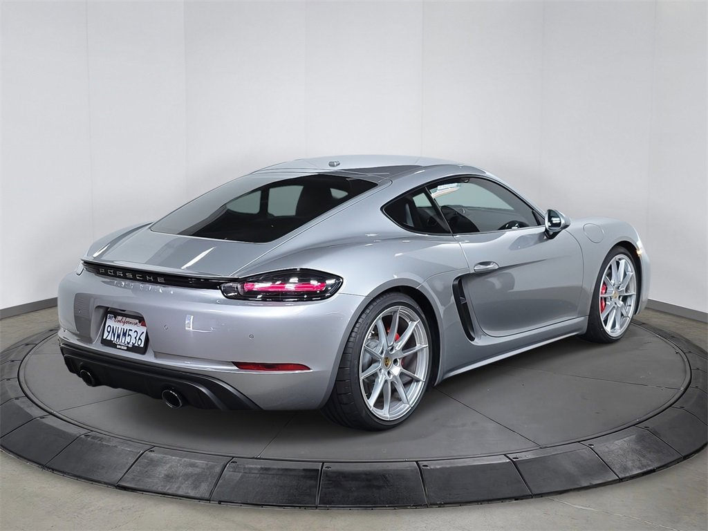 Certified 2024 Porsche 718 Cayman GT4 image 7