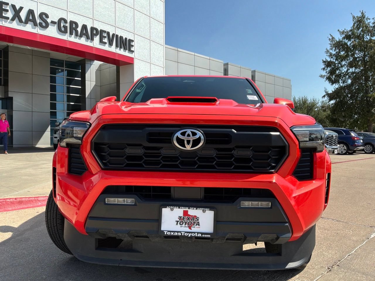 Used 2024 Toyota Tacoma TRD Sport RWD image 3