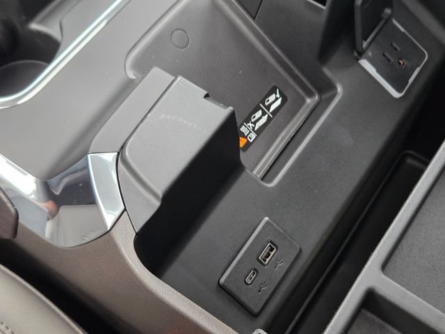 New 2026 GMC Sierra 2500 SLT AWD/4WD image 39