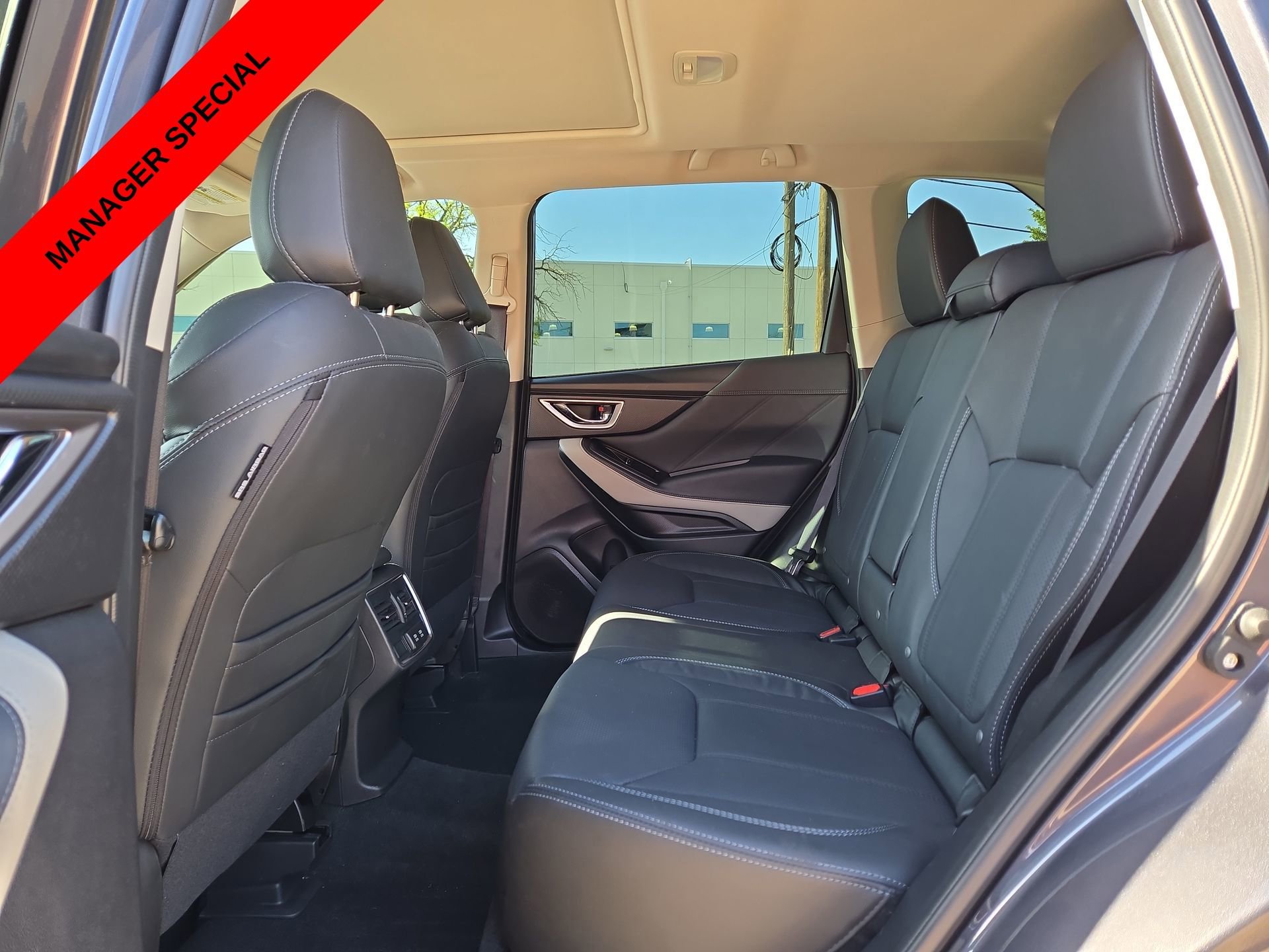 Used 2024 Subaru Forester Limited w/ Convenience Package AWD/4WD image 13