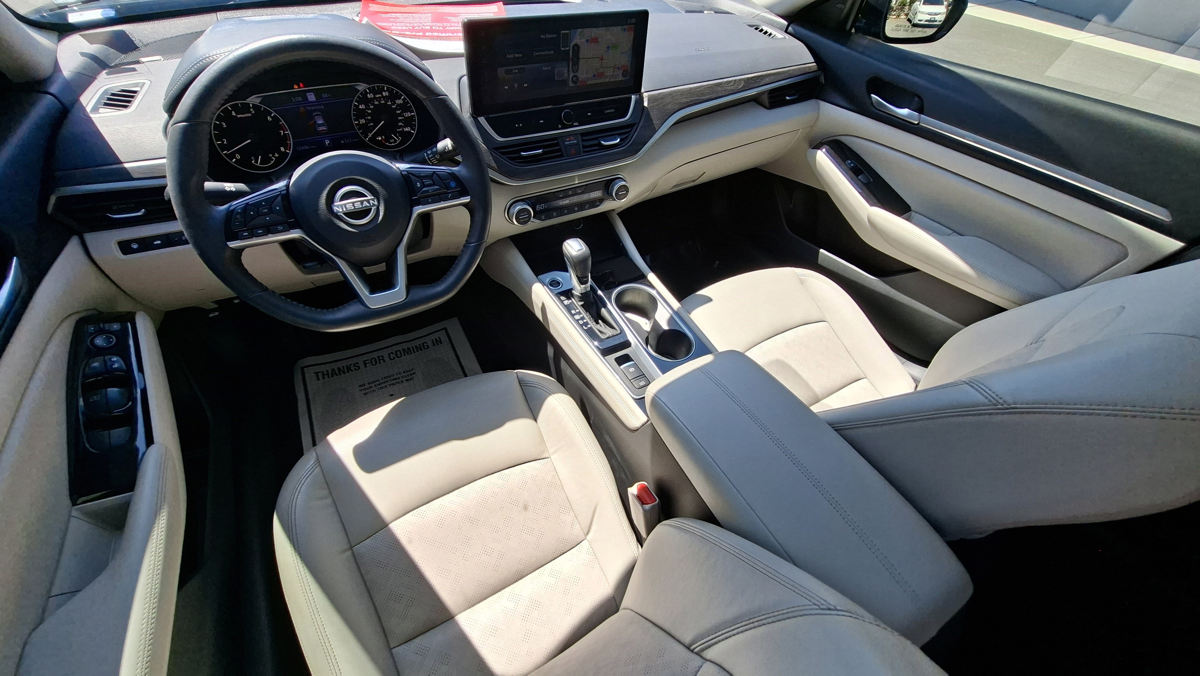 Used 2024 Nissan Altima 2.5 SL FWD image 19