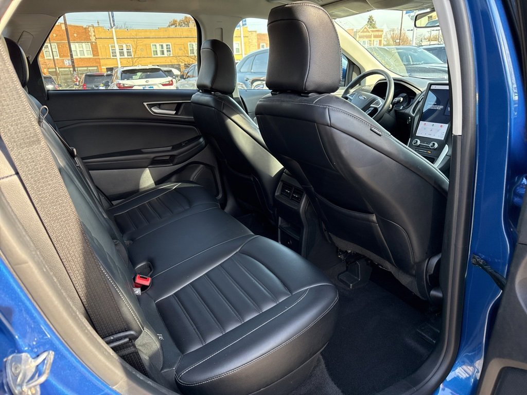 Used 2024 Ford Edge SEL image 12