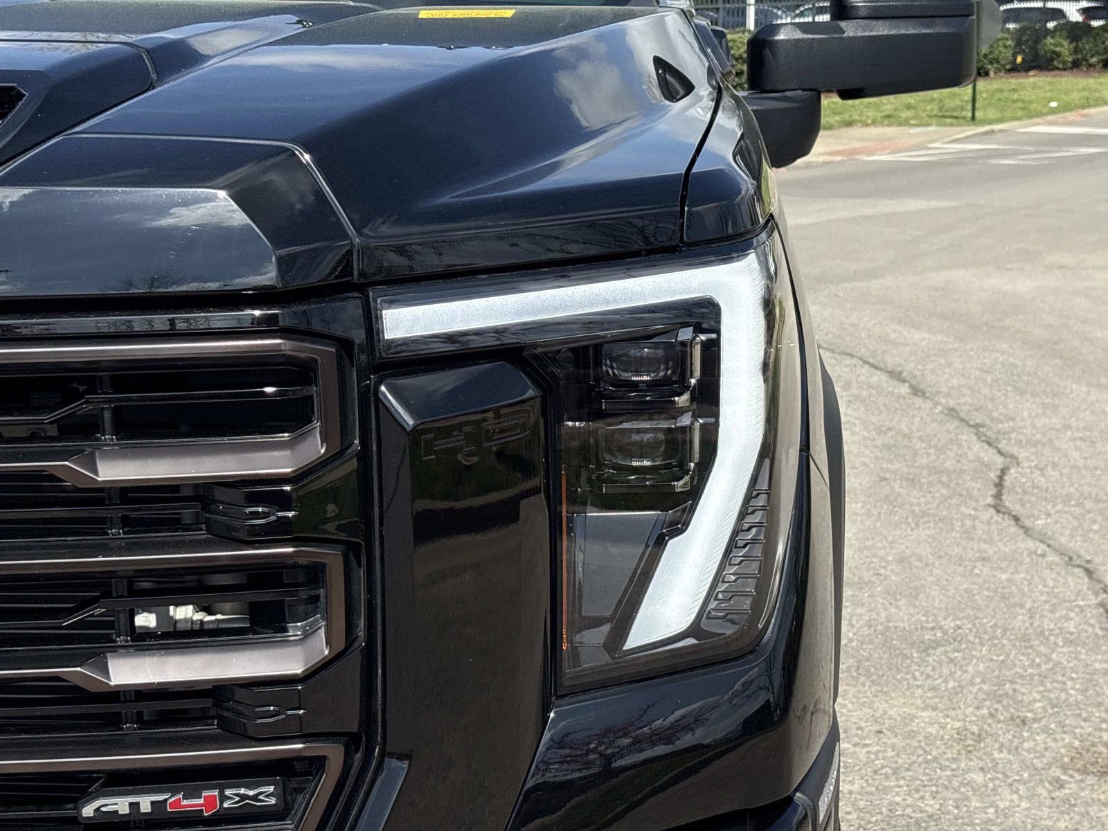 Certified 2024 GMC Sierra 2500 AT4X image 11