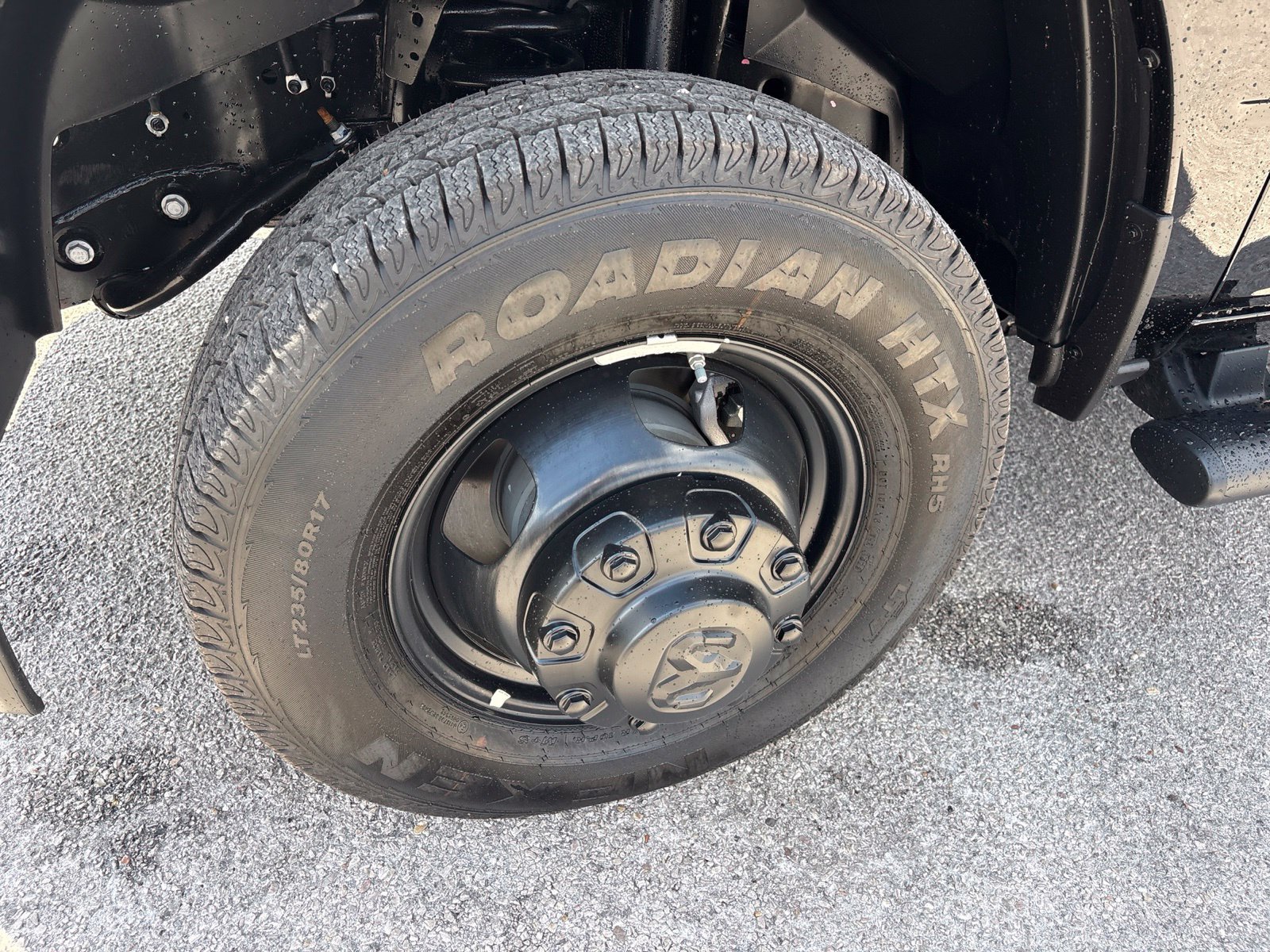 New 2026 RAM 3500 Tradesman AWD/4WD image 32