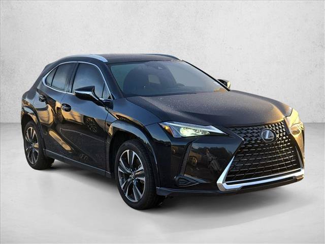 Used 2022 Lexus UX 200 w/ Premium Package FWD image 3
