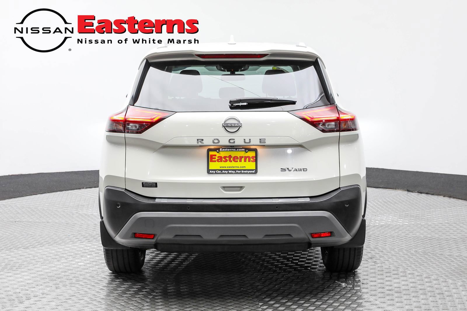 Used 2022 Nissan Rogue SV w/ SV Premium Package image 16