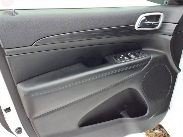 Used 2020 Jeep Grand Cherokee Altitude image 7