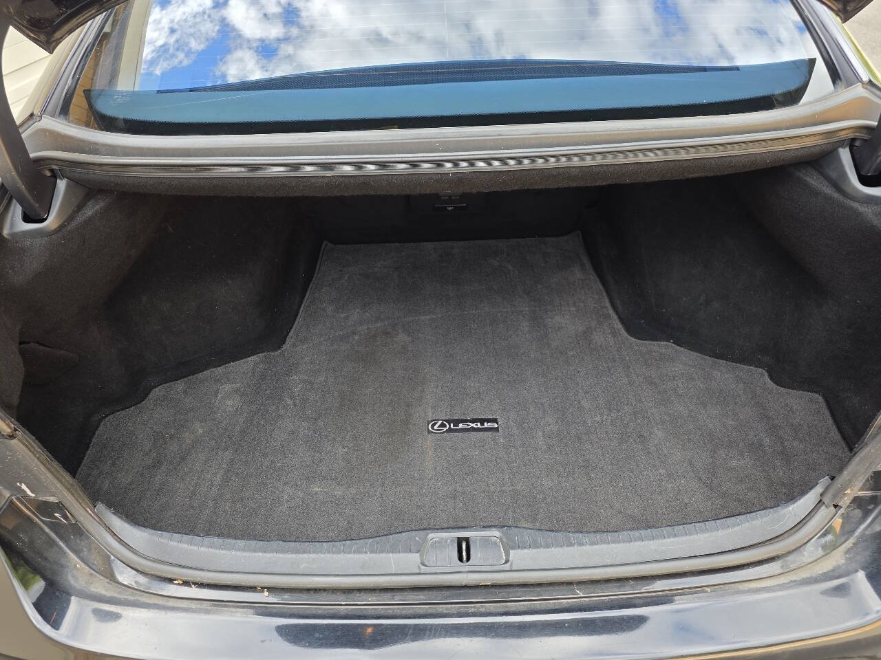 Used 2008 Lexus LS 460 w/ Comfort Pkg RWD image 17