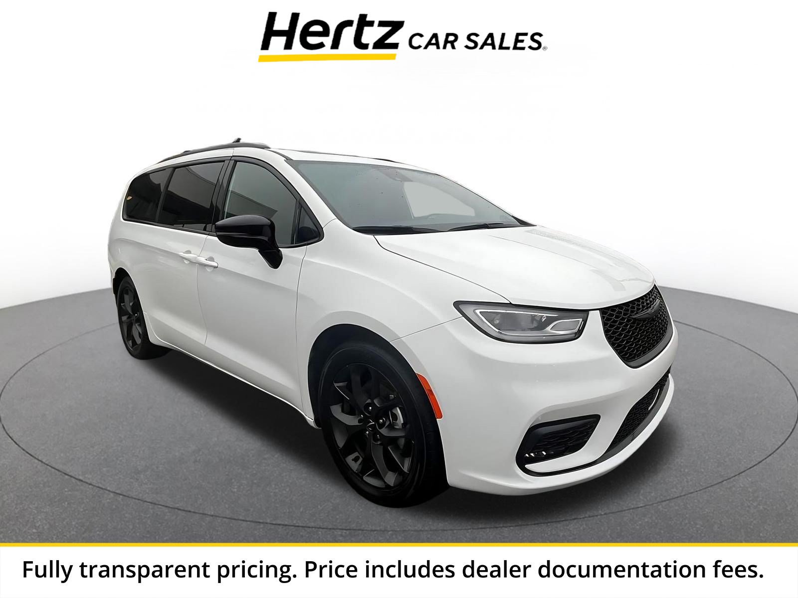 Used 2025 Chrysler Pacifica Limited FWD image 1