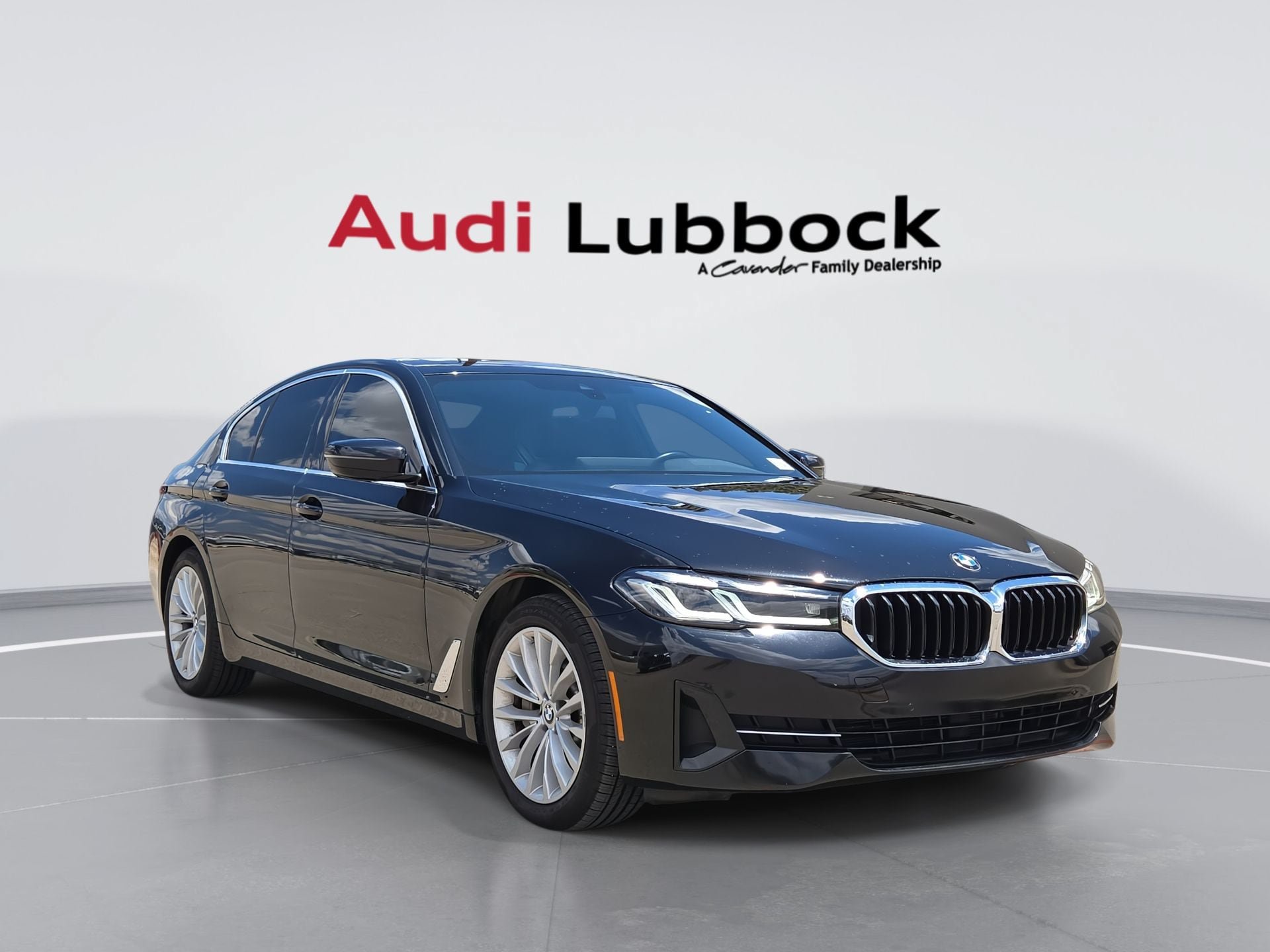 Used 2023 BMW 530i w/ Convenience Package RWD image 1