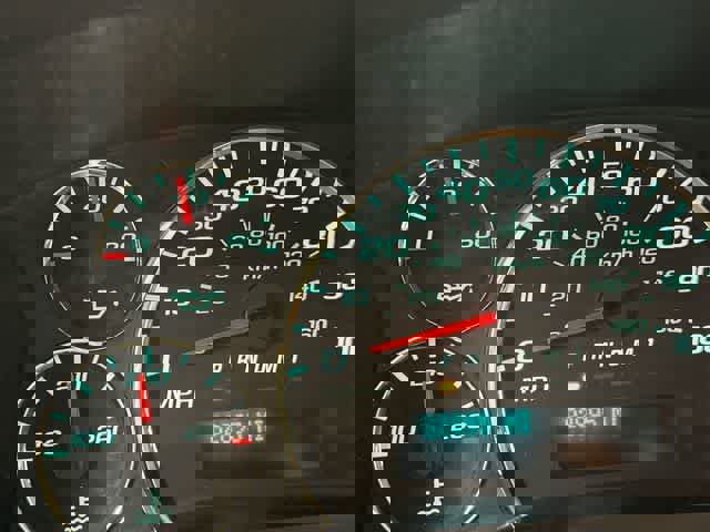 Used 2018 GMC Savana 2500 image 16