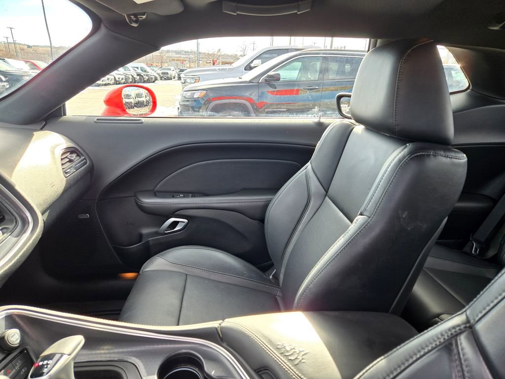 Used 2018 Dodge Challenger GT image 26