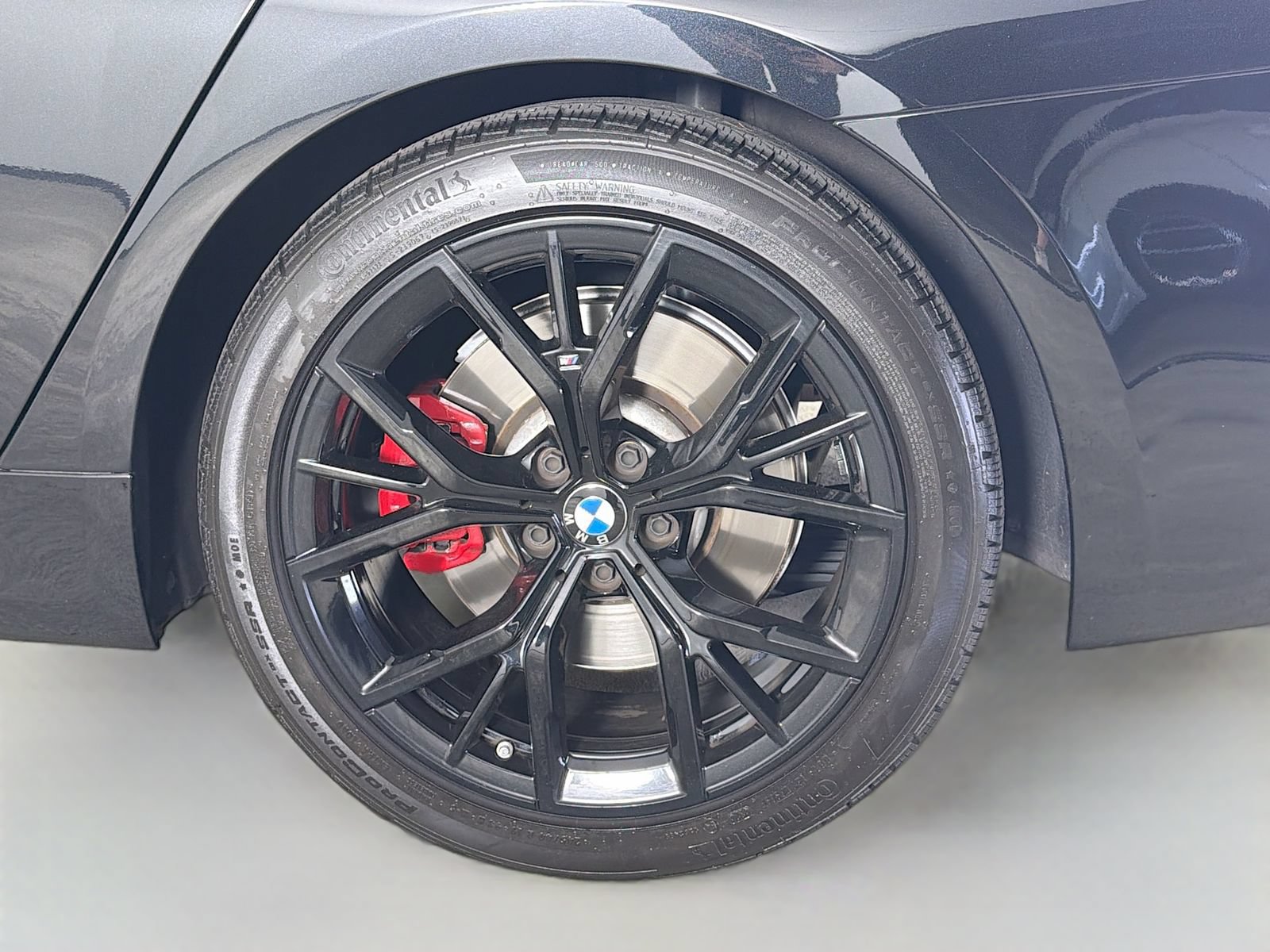 Certified 2023 BMW 530i w/ M Sport Package RWD image 33