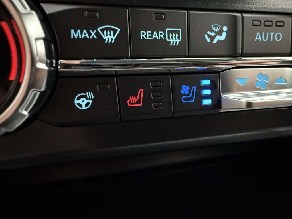 New 2025 Ford F350 Lariat w/ Lariat Ultimate Package image 3