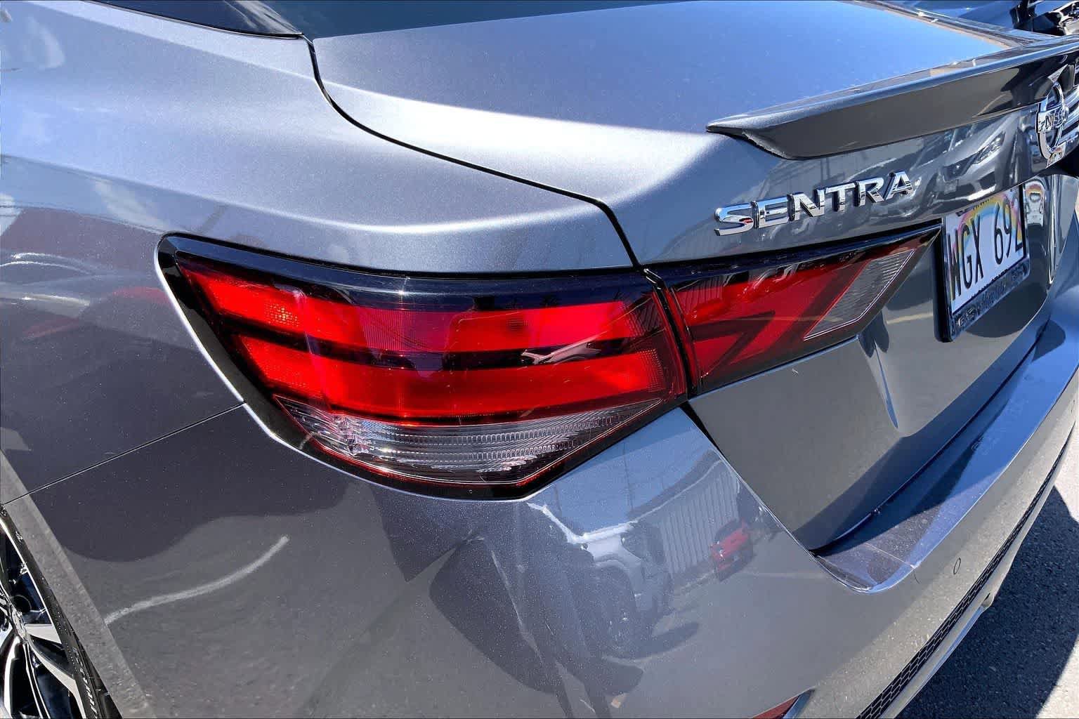 Used 2021 Nissan Sentra SR w/ SR Premium Package FWD image 32