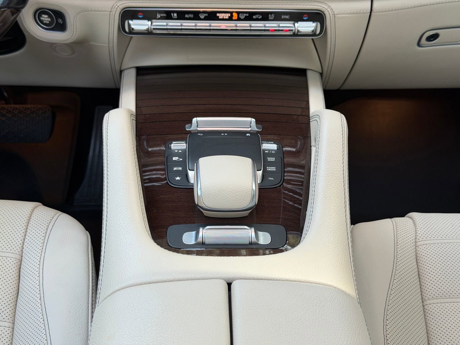 Certified 2022 Mercedes-Benz GLE 450 4MATIC image 22