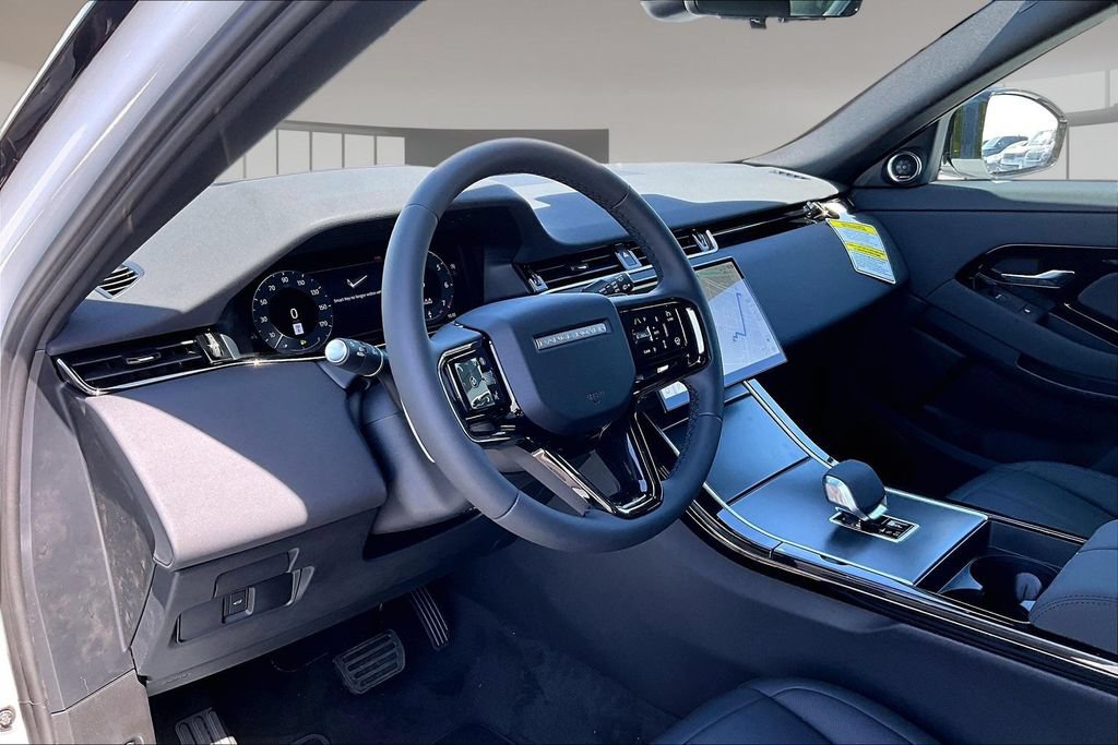 New 2026 Land Rover Range Rover Evoque S AWD/4WD image 7