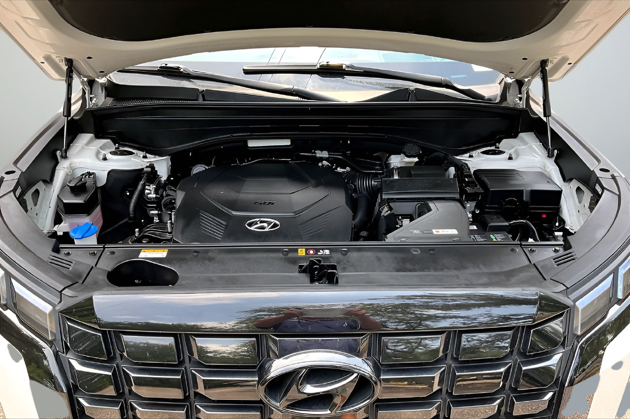 Used 2024 Hyundai Palisade Limited FWD image 26