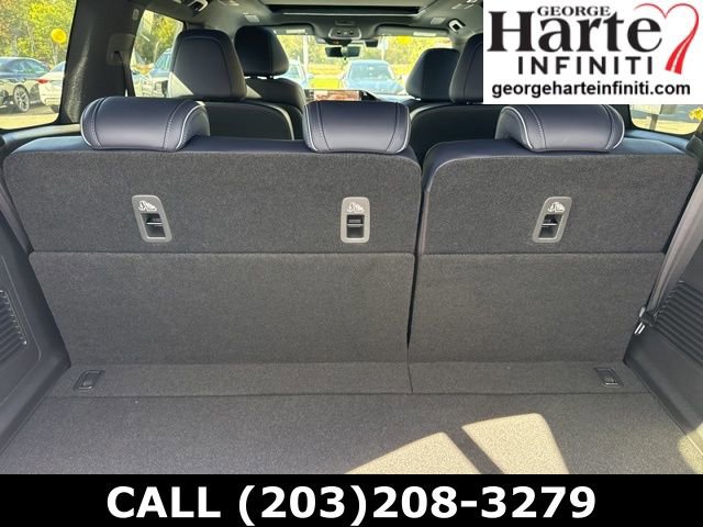 New 2026 INFINITI QX80 4WD image 11