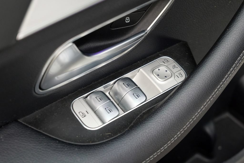 Used 2024 Mercedes-Benz GLS 450 4MATIC image 19