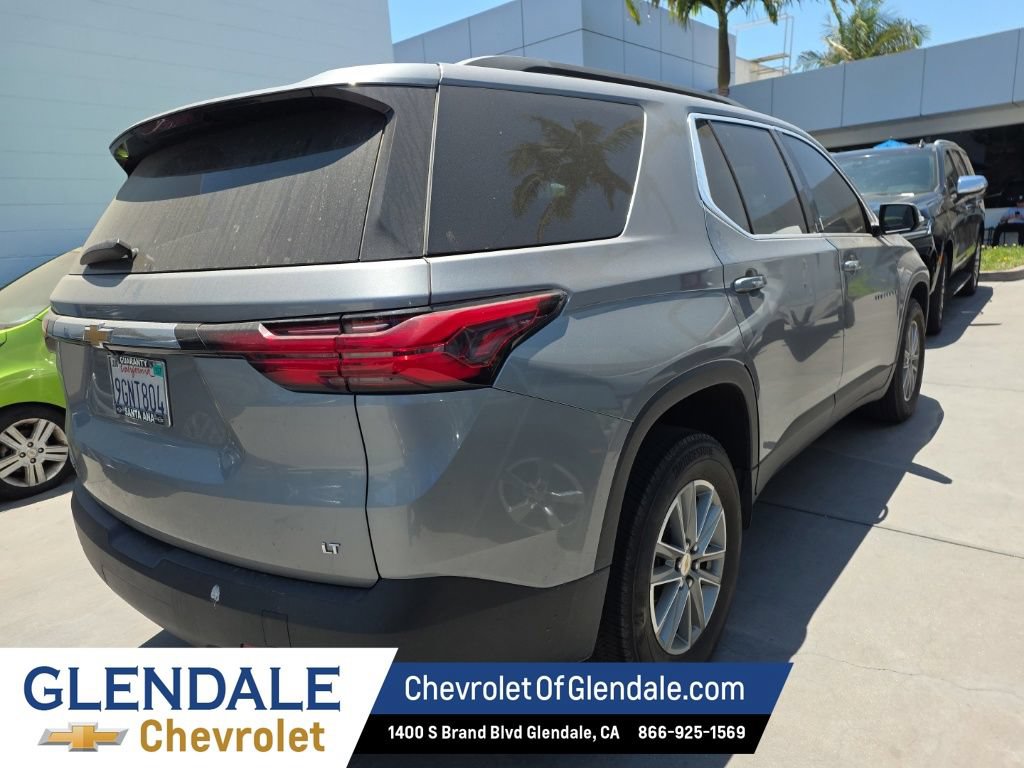 Used 2023 Chevrolet Traverse LT FWD image 7