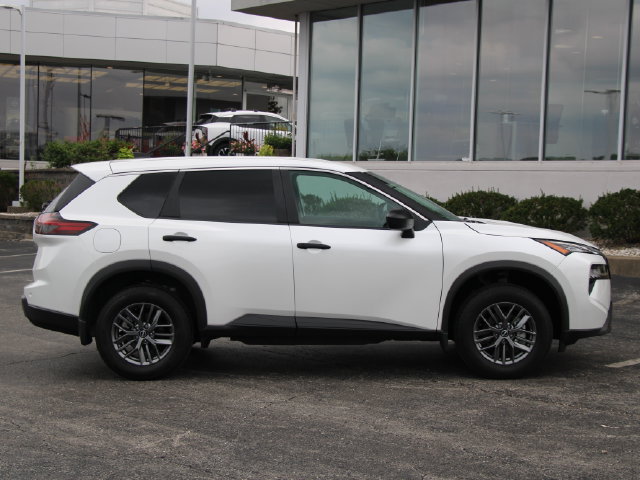 Certified 2025 Nissan Rogue S AWD/4WD image 11