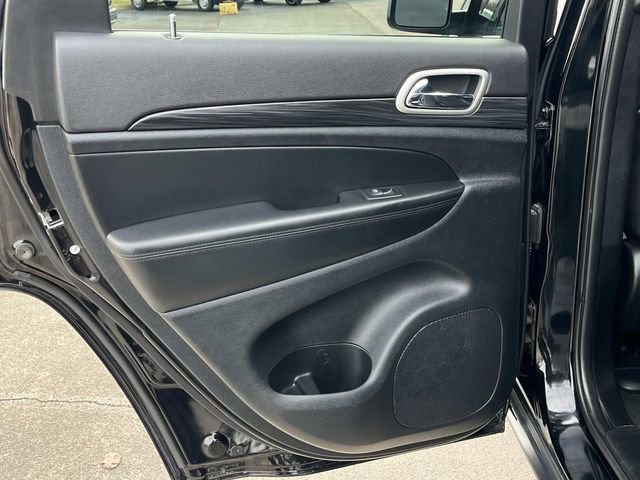 Used 2022 Jeep Grand Cherokee Laredo E image 8