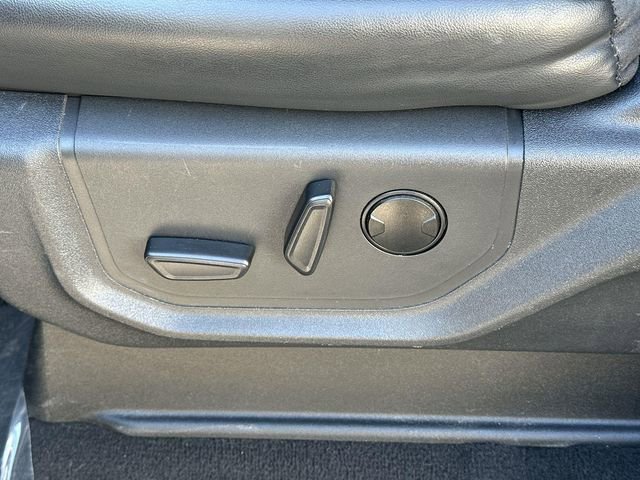 Used 2024 Ford Expedition Max XLT image 33