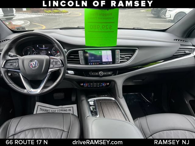 Used 2023 Buick Enclave Avenir AWD/4WD image 18