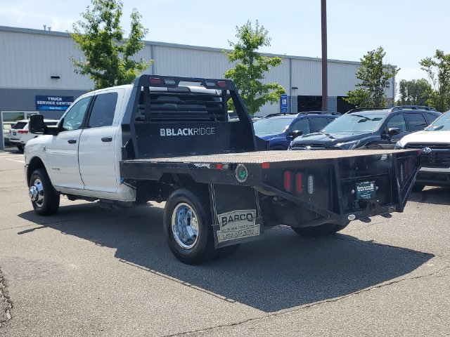Used 2024 RAM 3500 SLT w/ Quick Order Package 2YG SLT AWD/4WD image 4