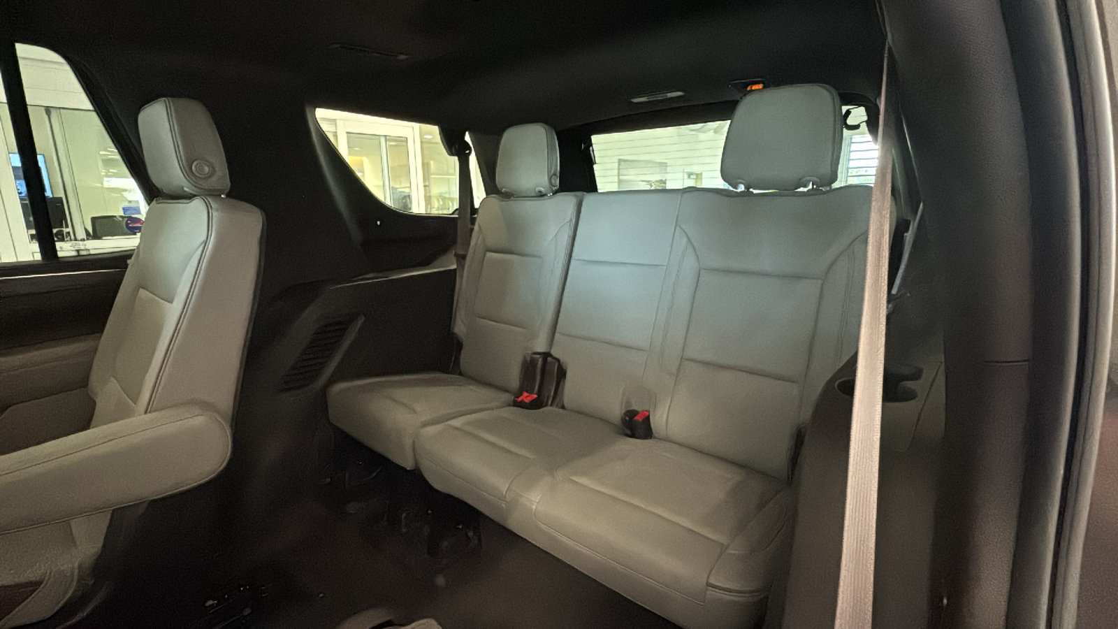 Used 2021 GMC Yukon SLT w/ SLT Luxury Plus Package AWD/4WD image 32
